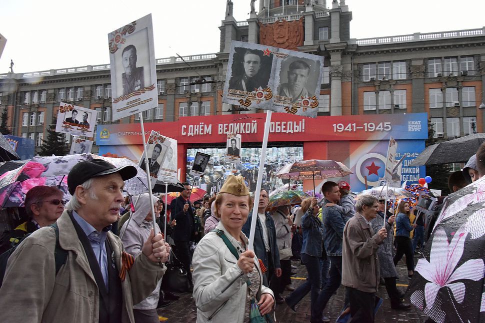 Бессмертный полк в серове